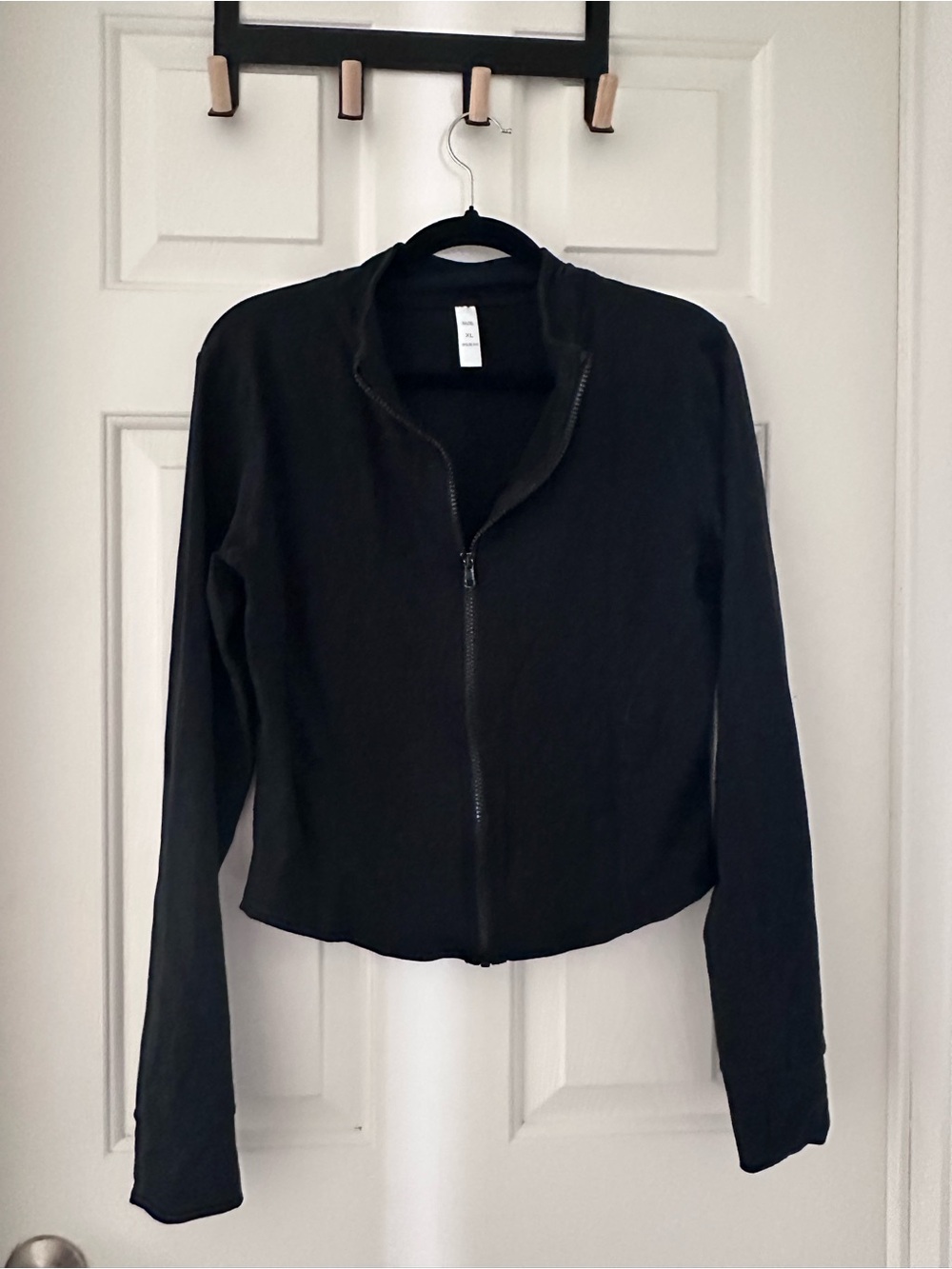 Amazon’s Essentials Zip Up Workout Jacket - Picture 2 of 10